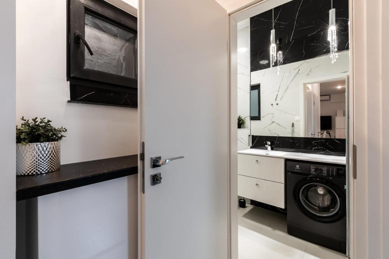 Quiet Very Central & Stylish Apt Budapest Exteriör bild